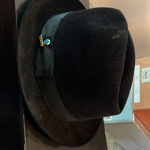 Lightly worn hat, made in Austria